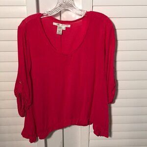 Max Studio deep pink 3/4 sleeve deep v-neck top, S